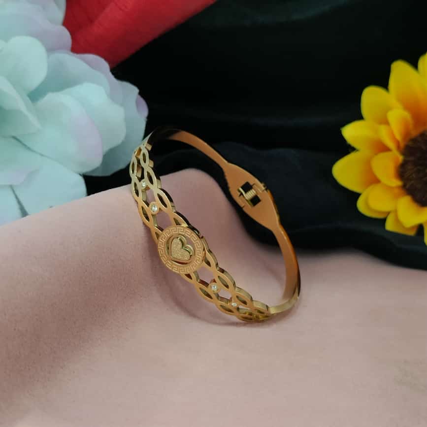 Anti tarnish Bracelet