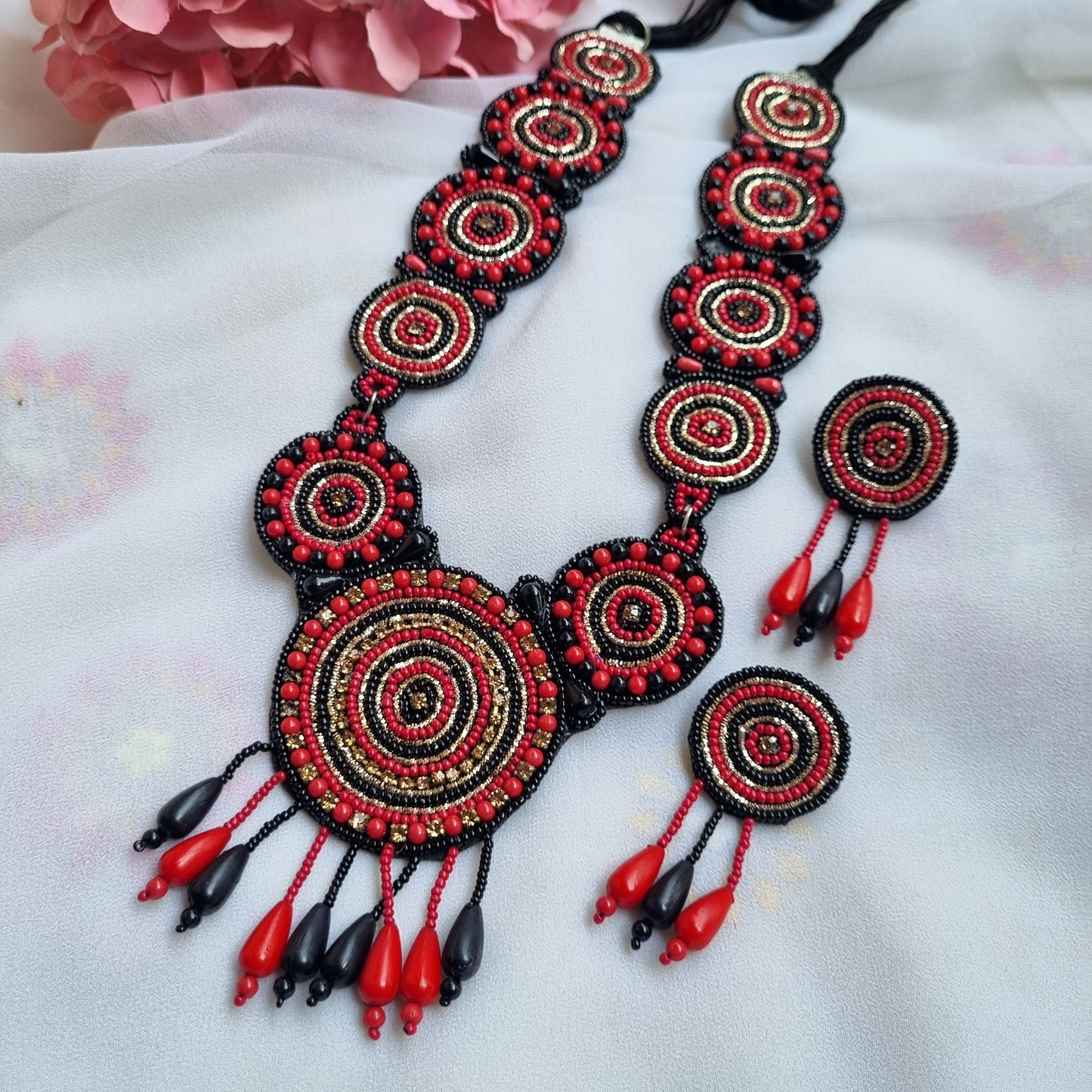 Fabric Necklace set- Red Black