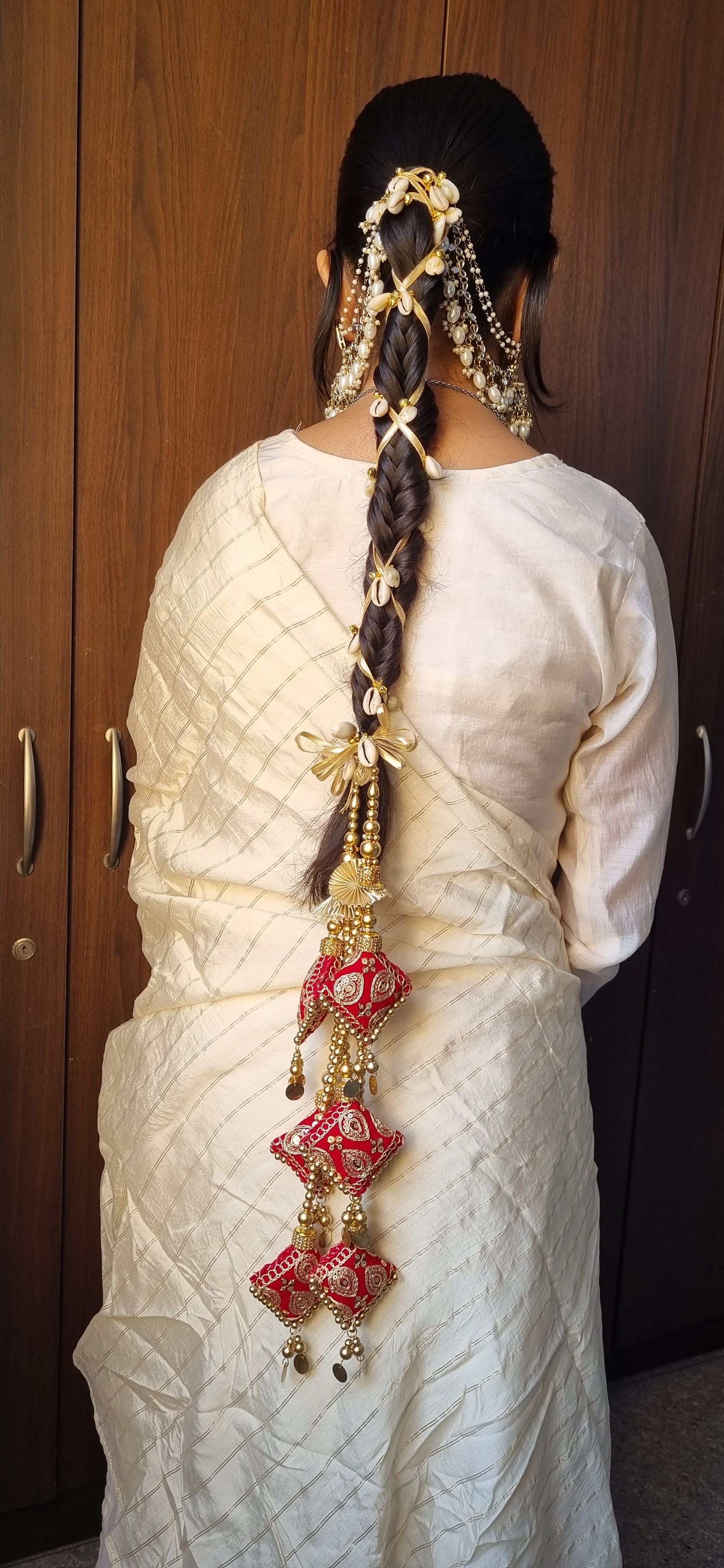 Bridal Parandi Hair Accessories – Naari Gehna1