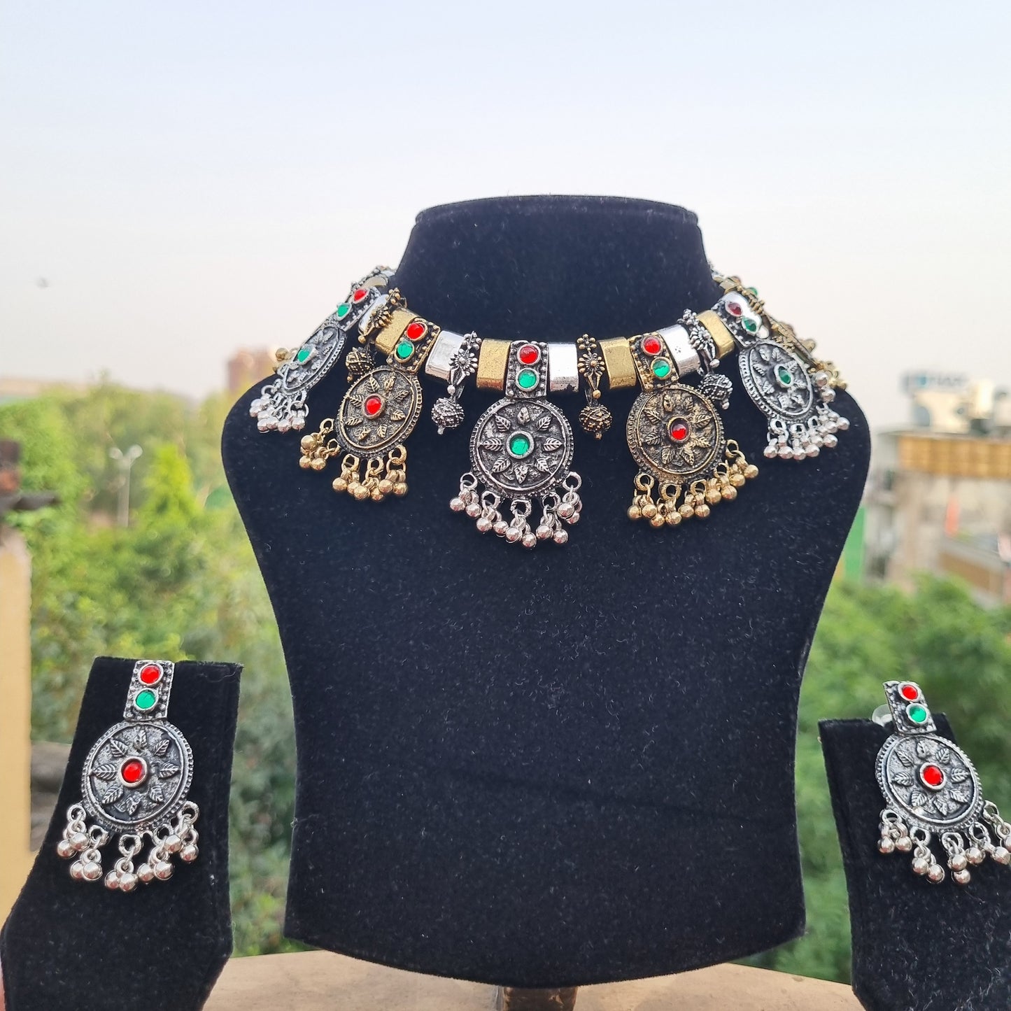 Humaira Necklace