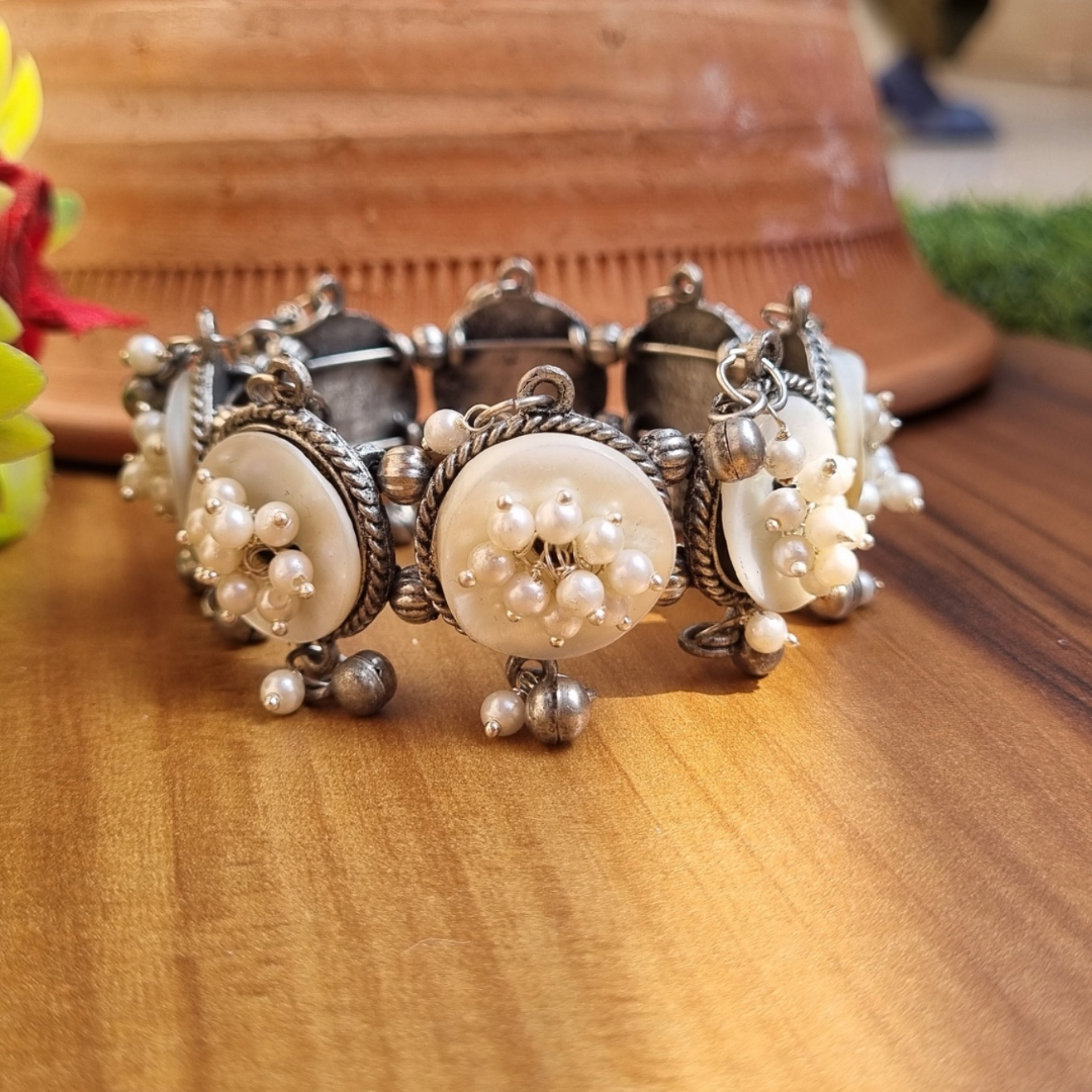 Mother of Pearl kada-2.8