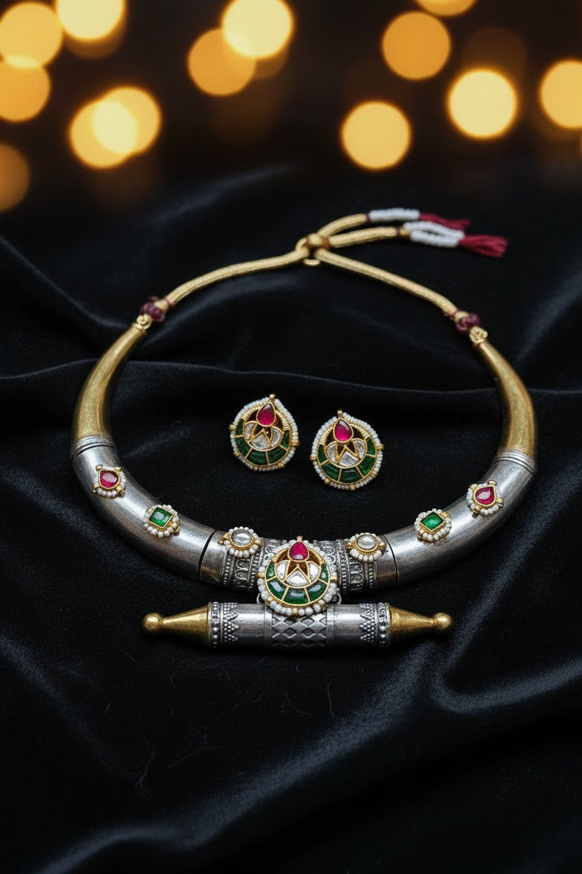 Tabeez Dual tone Pachi Hasli Set- Brass