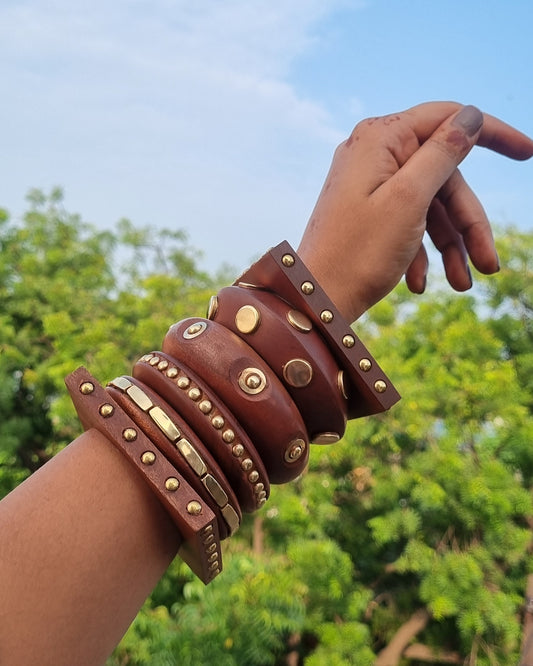 Set of 6 - Size 2.4 Wooden Bangles stack