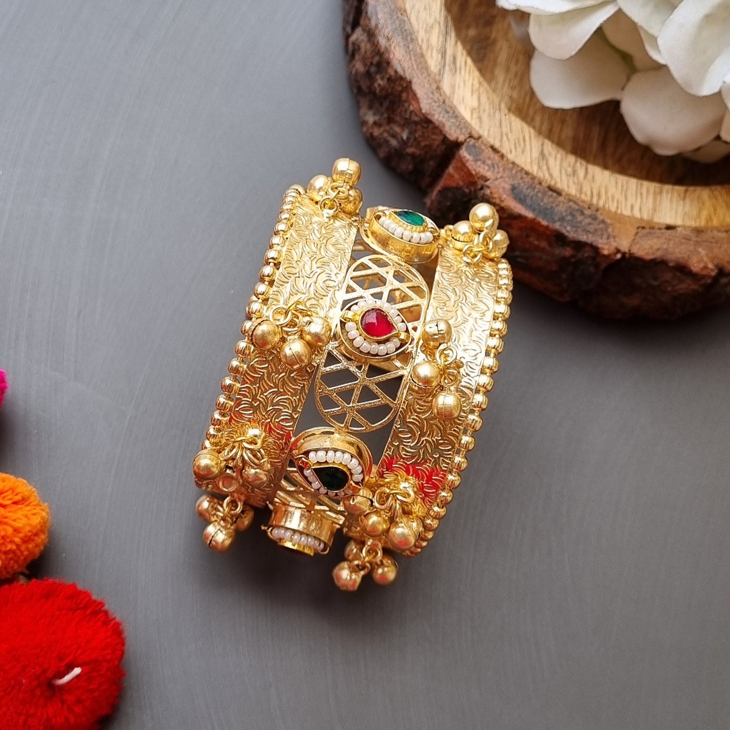 Pachi kundan Statement Golden Brass Kada/ Handcuff