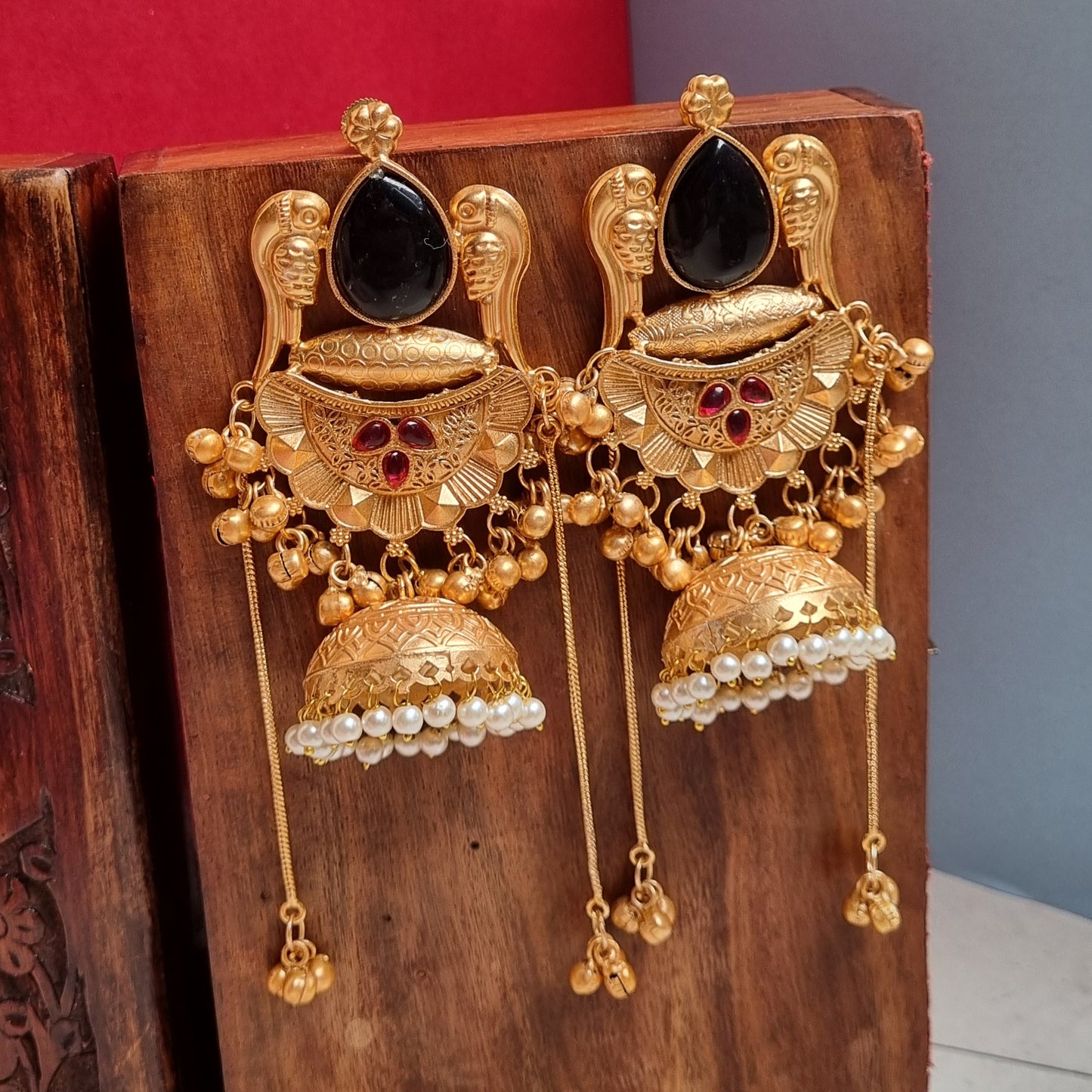 Golden statement jhumka