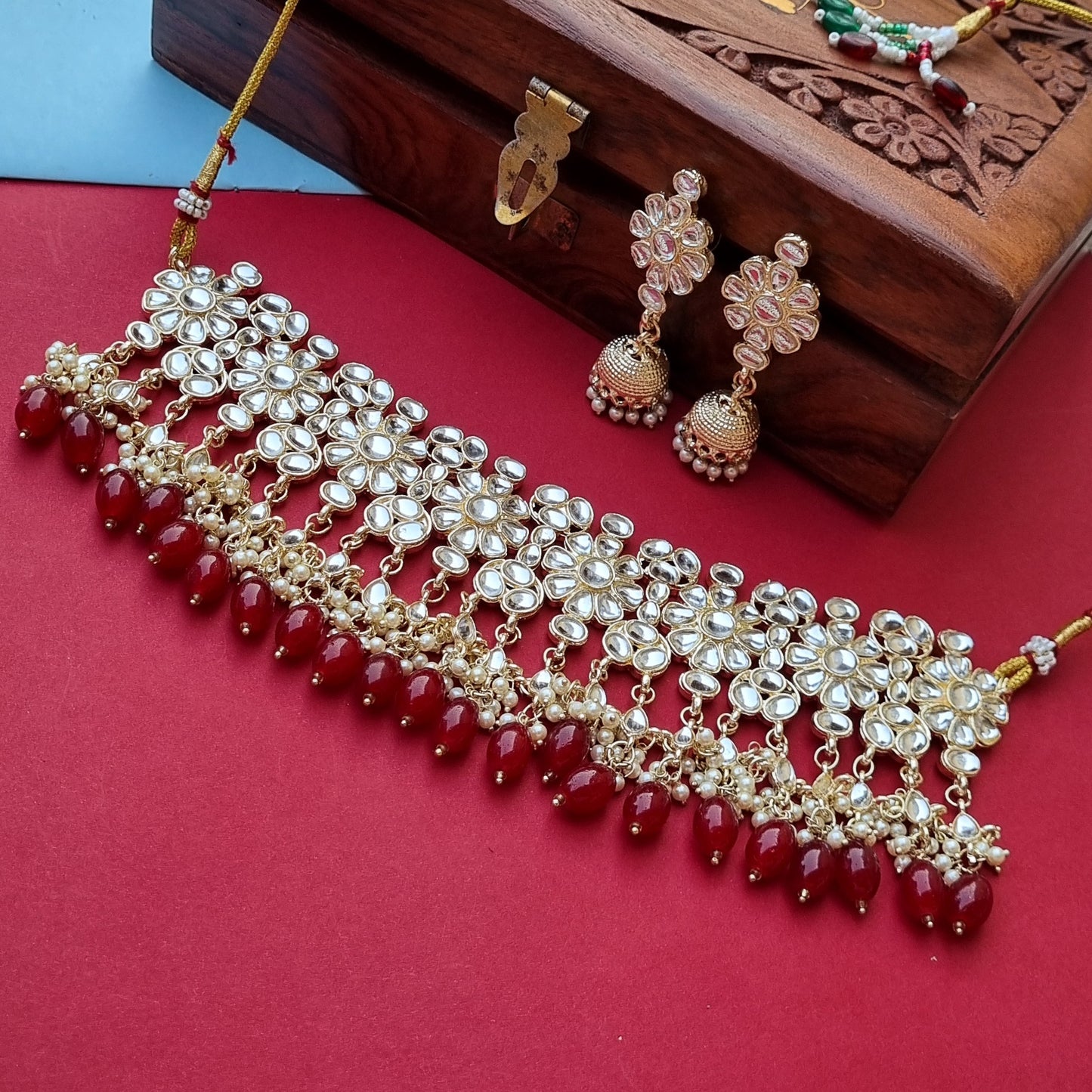 Kundan Pearl choker Necklace set