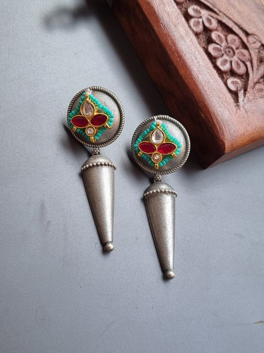 Sword Pachi Kundan Earrings