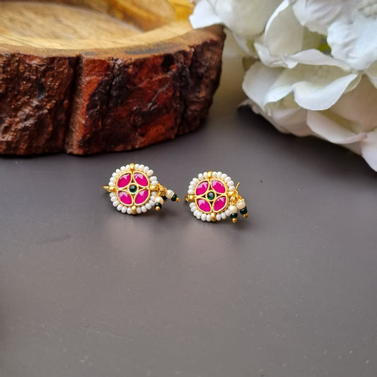 Pachi Kundan Bugadi Earcuff