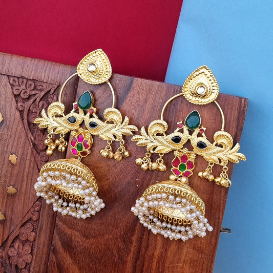 Golden pachi kundan Statement Jhumka