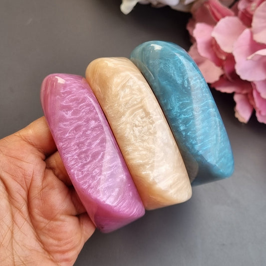 Set of 3- Resin Bangles stack