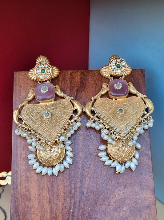 Golden pachi kundan Statement Jhumka