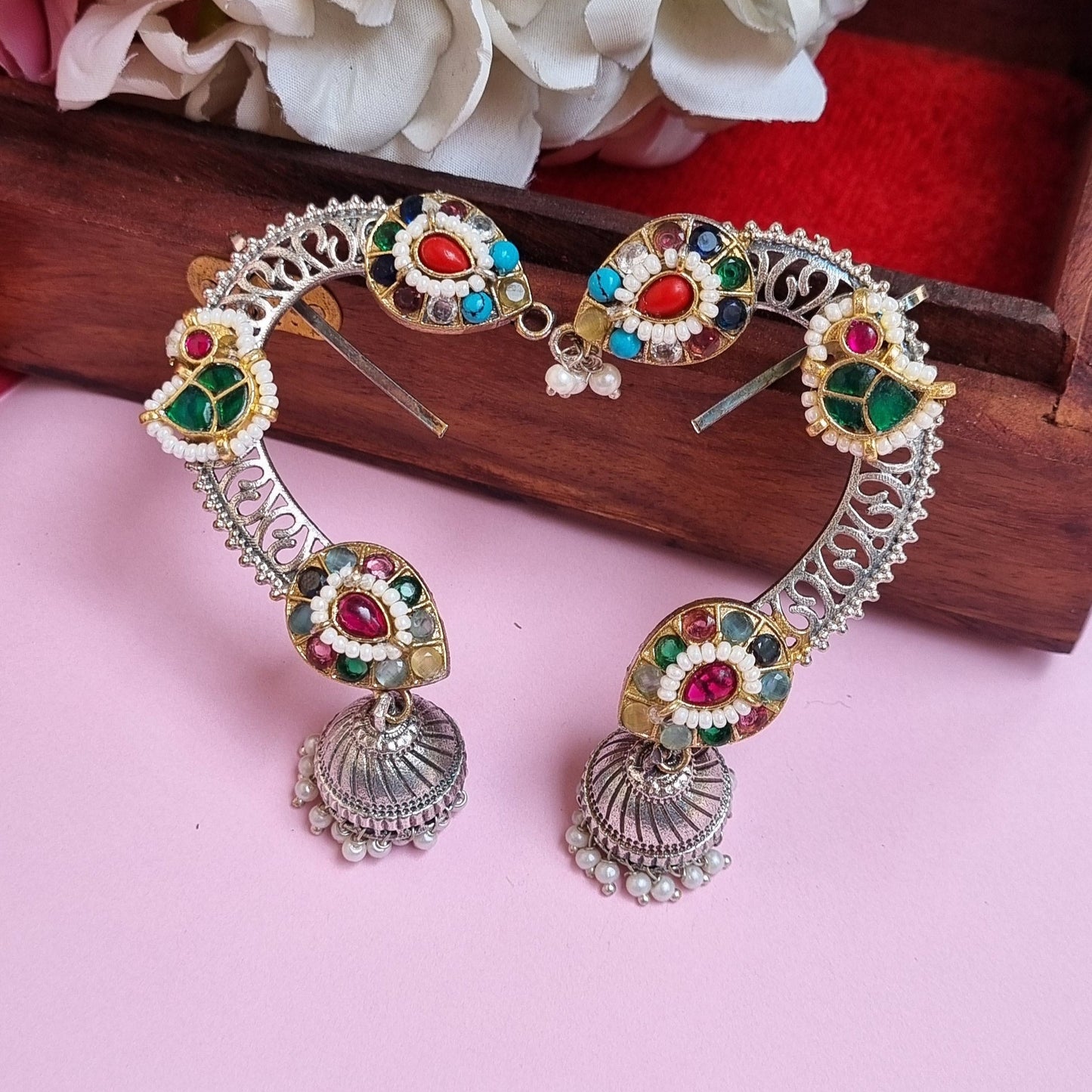 Pachi Kundan trending Earcuff