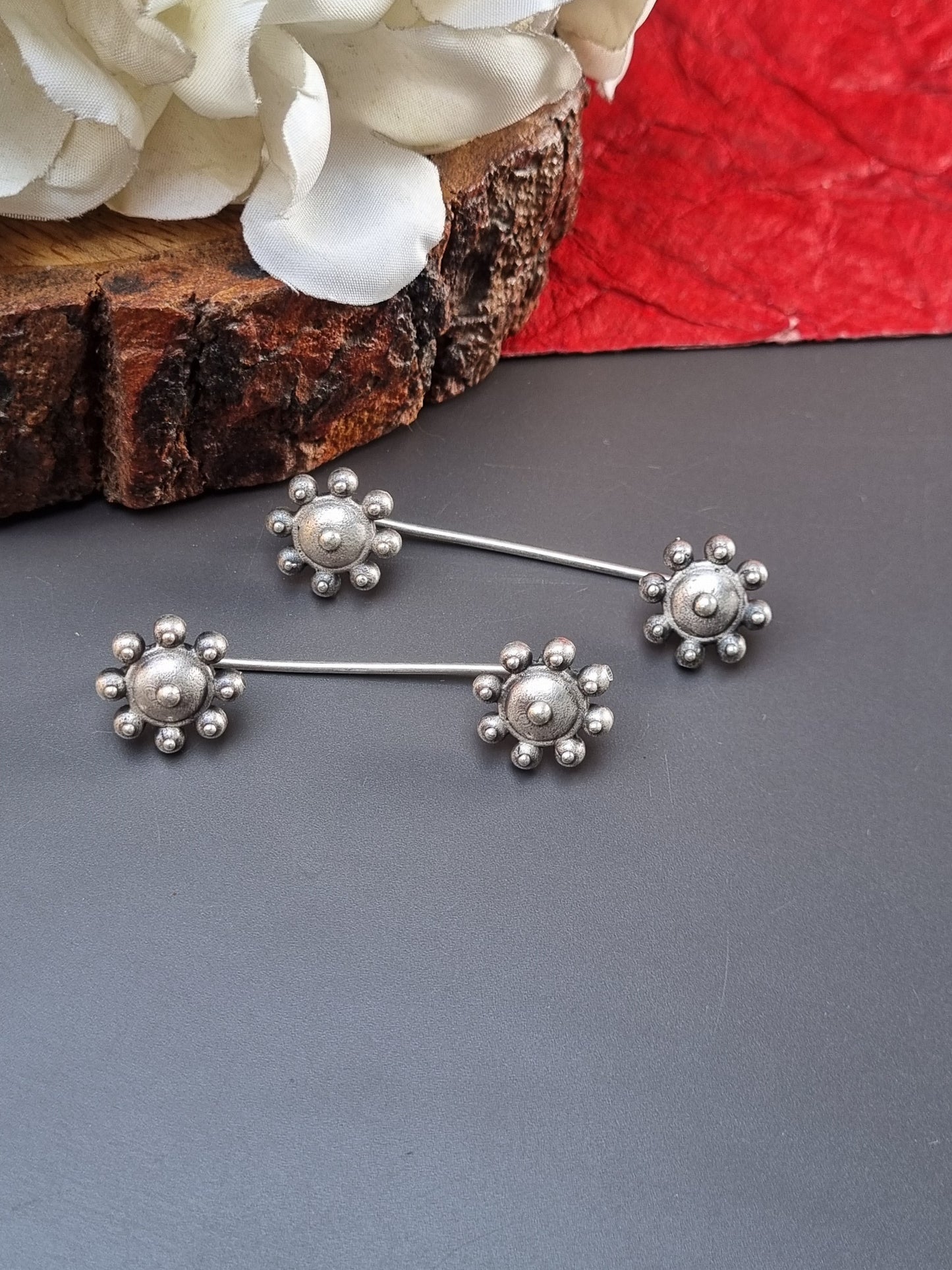 Flower Bugadi Earcuff