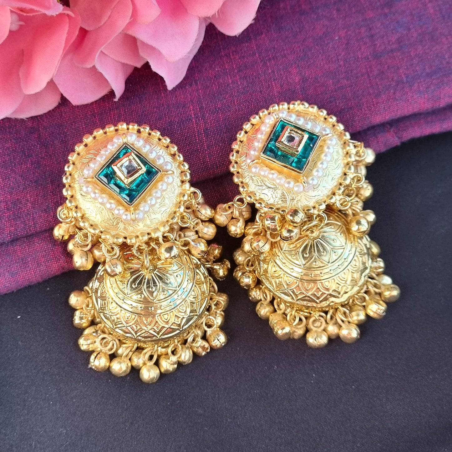 Golden statement jhumka