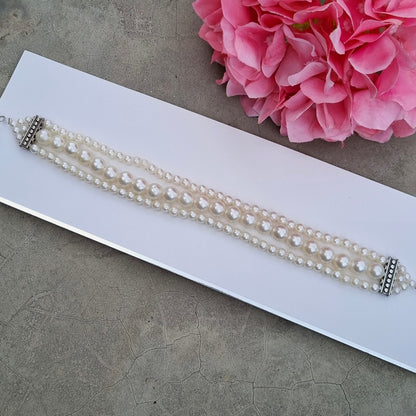 Kareena Pearl Choker