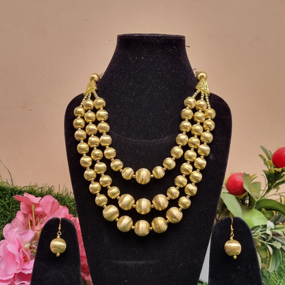 3 layered Necklace set