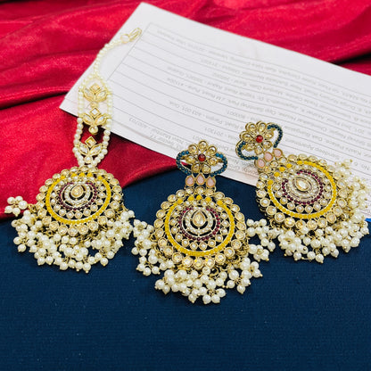 Extension earrings with mangtika