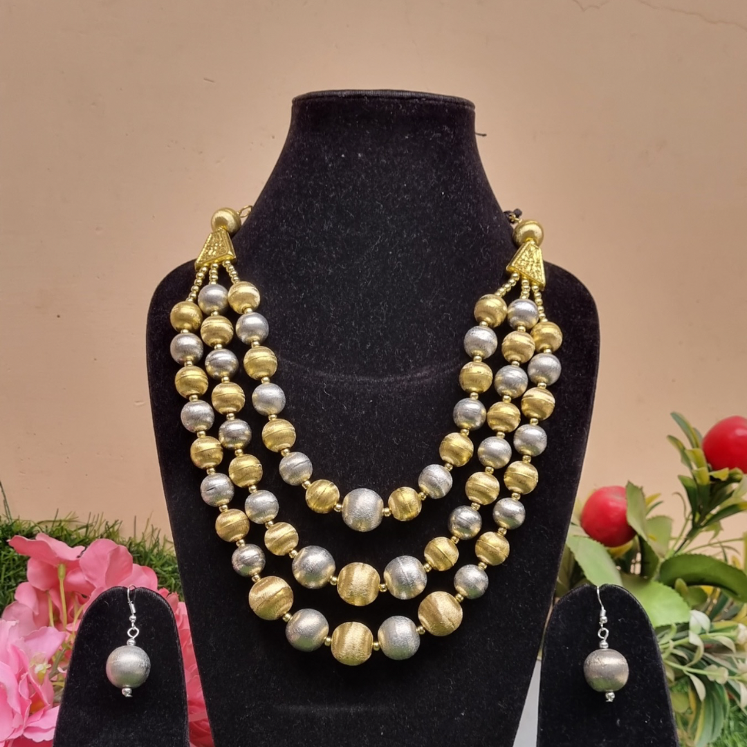 3 layered Necklace set