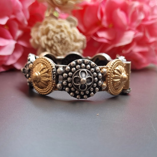 Dual tone Brass Kada