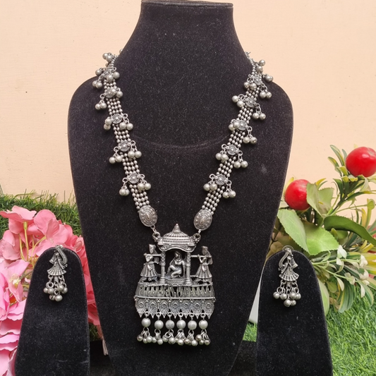 Doli Necklace set