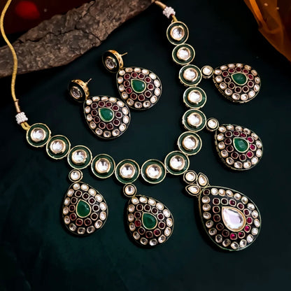 Rajwada Kundan necklace Set