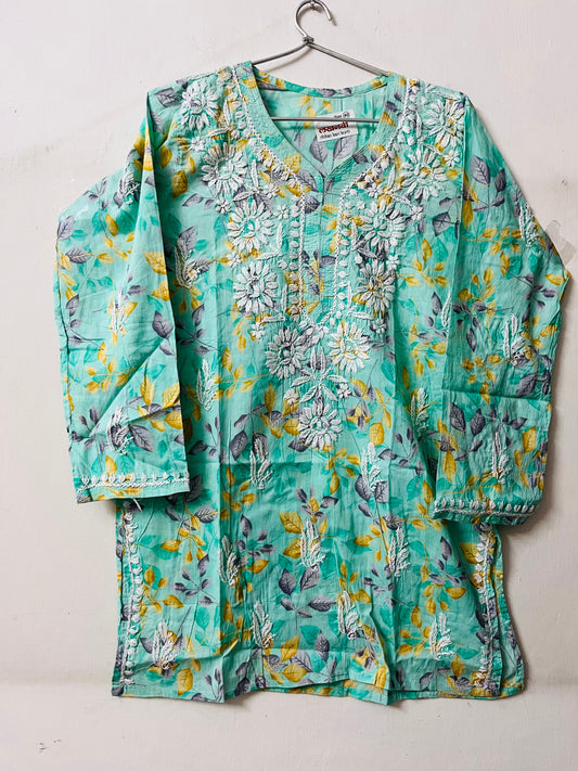 Chikankari kurti