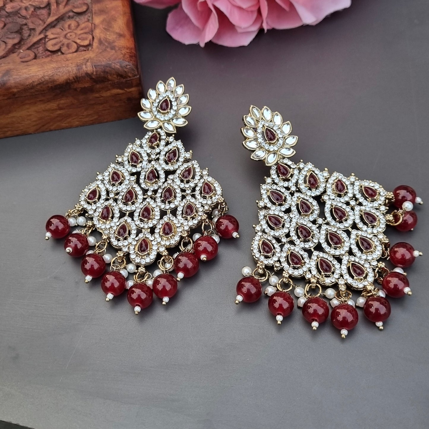 Pakhi Chandbalis - Red