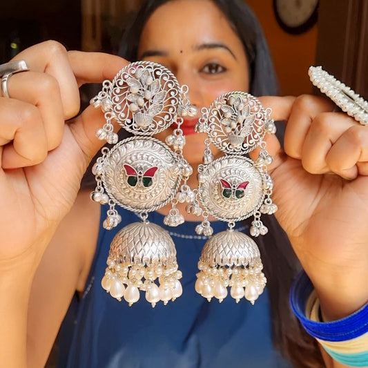 Drishti Statement Jhumka