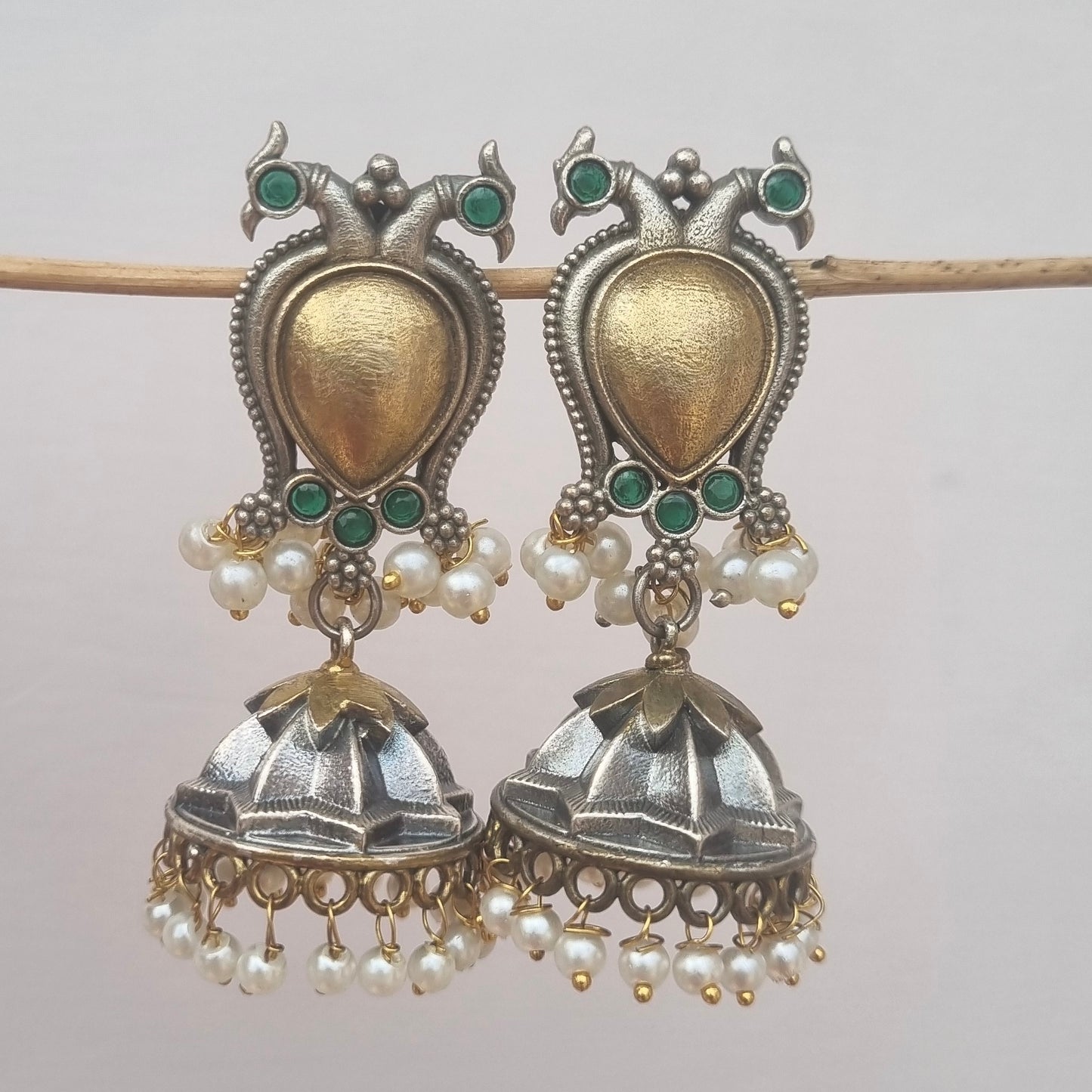 Mayur Dual Tone Jhumka