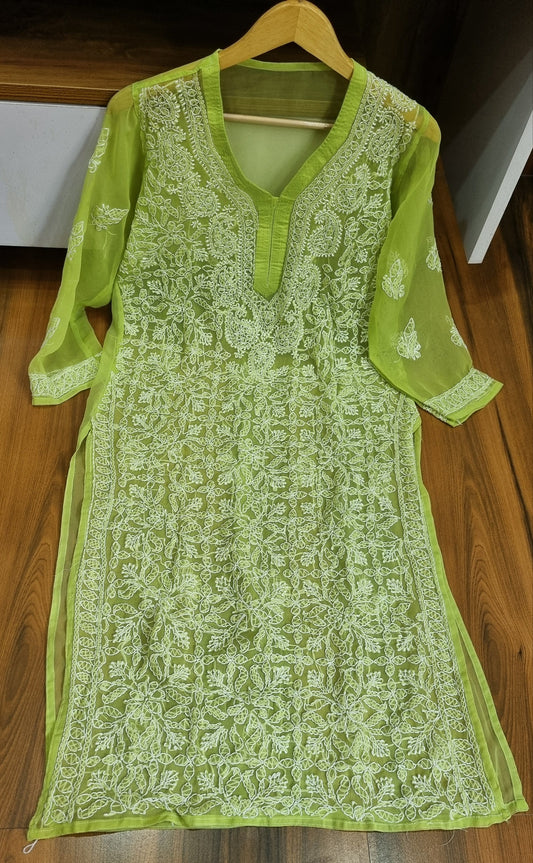 Chikankari kurti