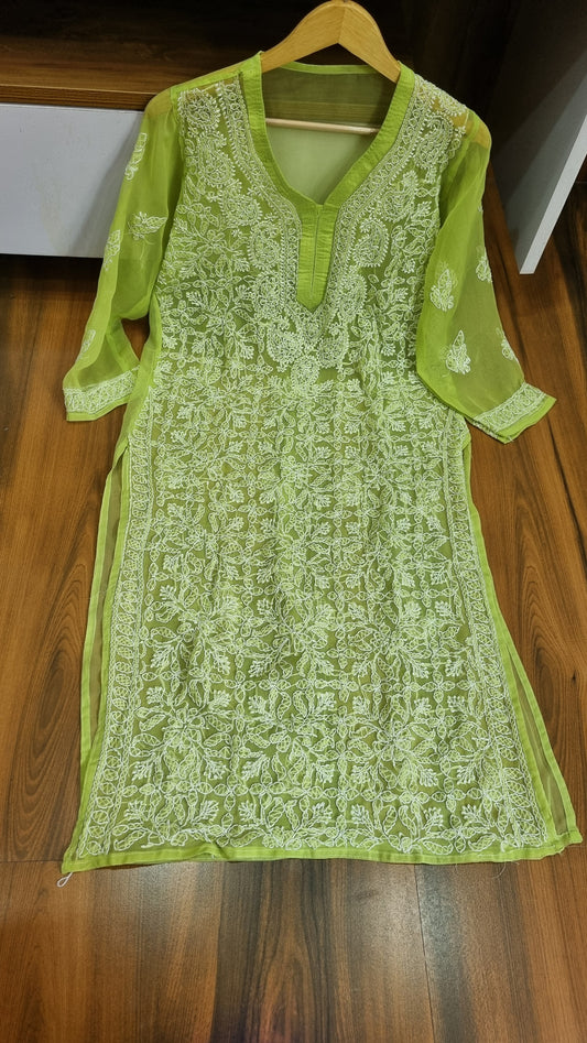 Chikankari kurti