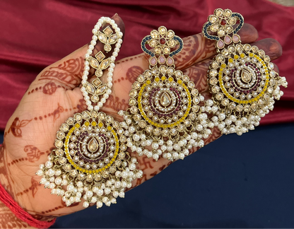 Extension earrings with mangtika