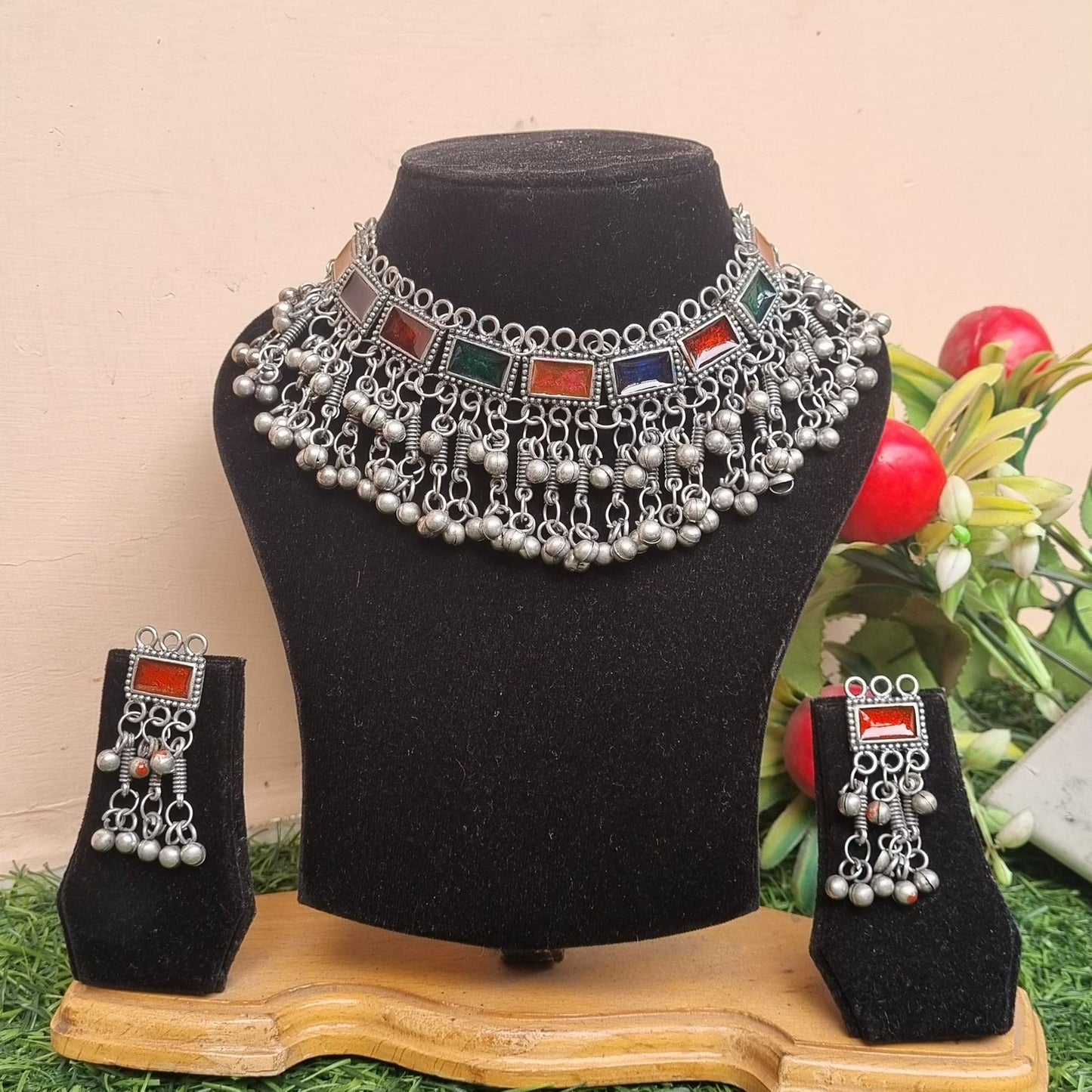 Rangeen Choker set