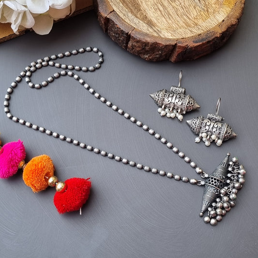 Tabeez Brass Pendant set