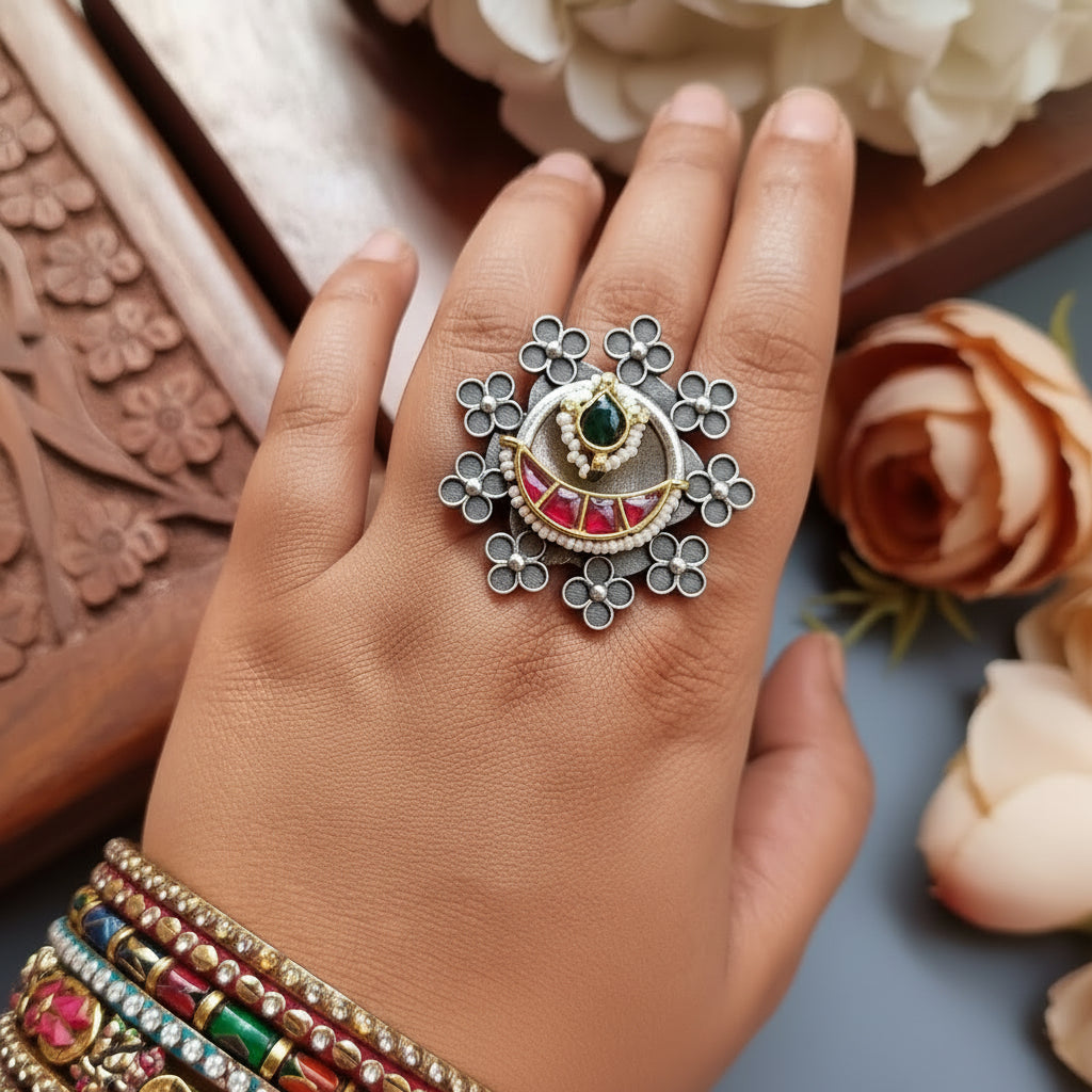 Fusion Pachi Flower Brass Ring