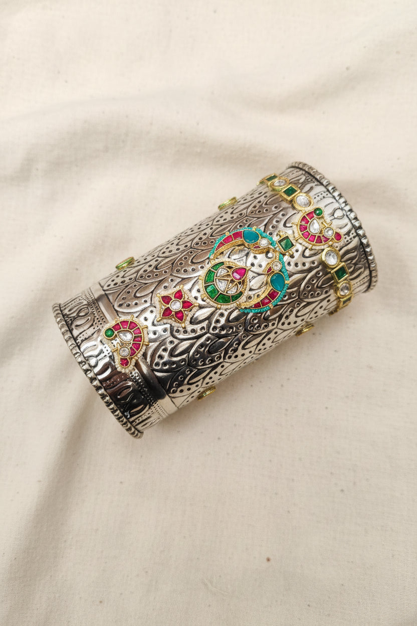 Pachi Kundan Fusion Handcuff