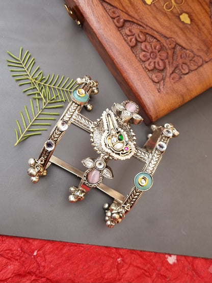 Mahnoor Silver Pachi Statement Brass Handcuff/Kada