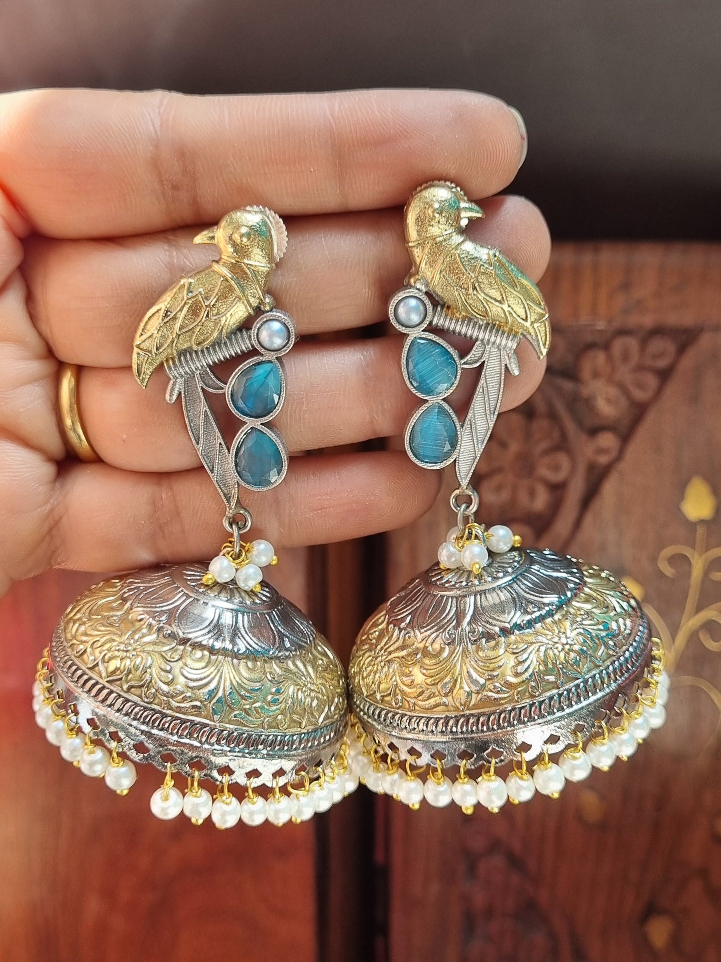 Sitaara Dual tone Brass Jhumka