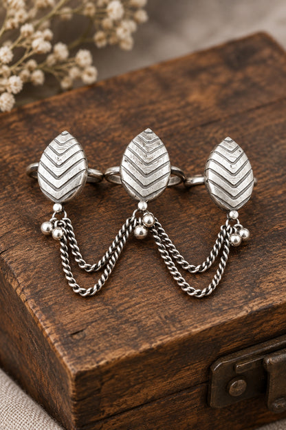 3 finger Brass Ring