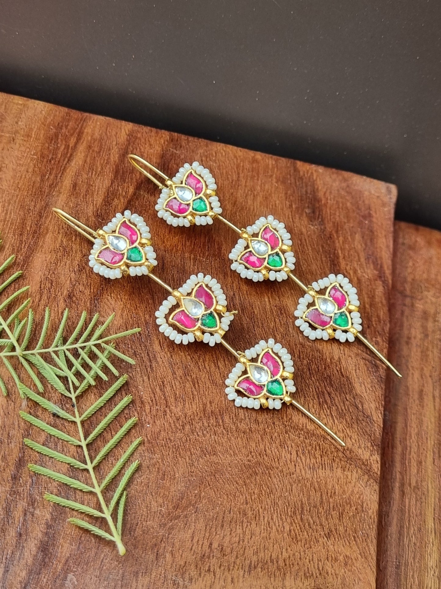 Needle Pachi Kundan Bugadi Earcuff