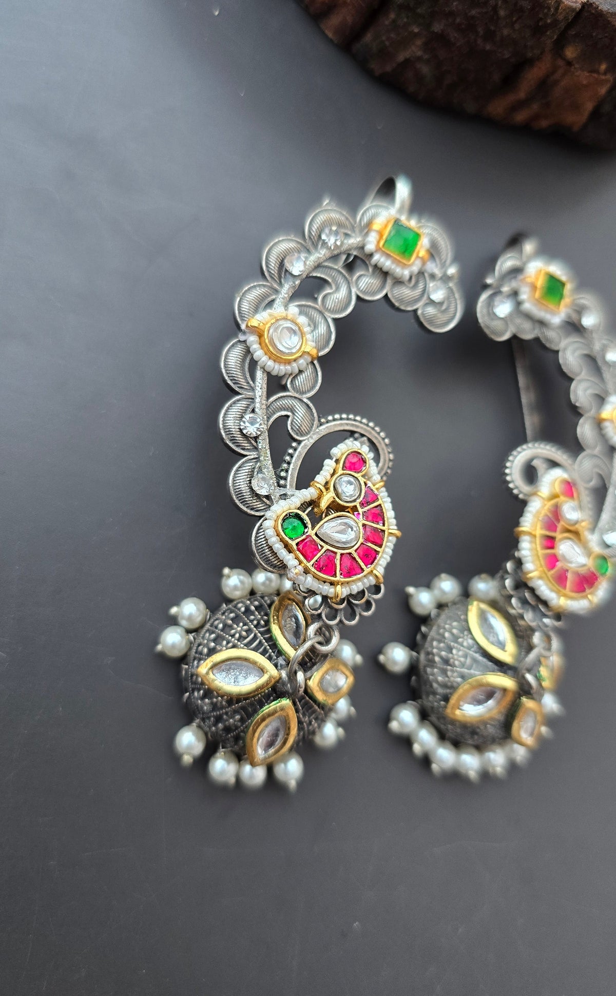 Pachi Kundan Earcuff