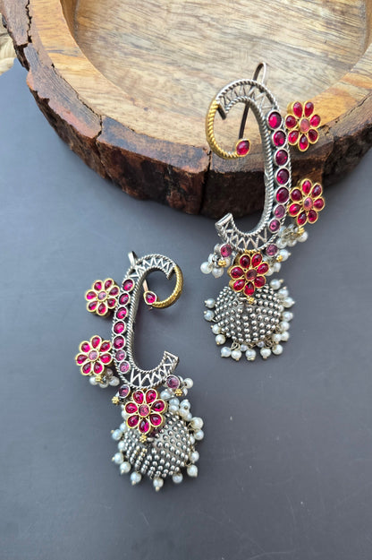 Dual tone Stone Earcuff