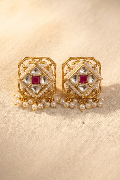 Pachi Kundan Fusion Statement Choker Set