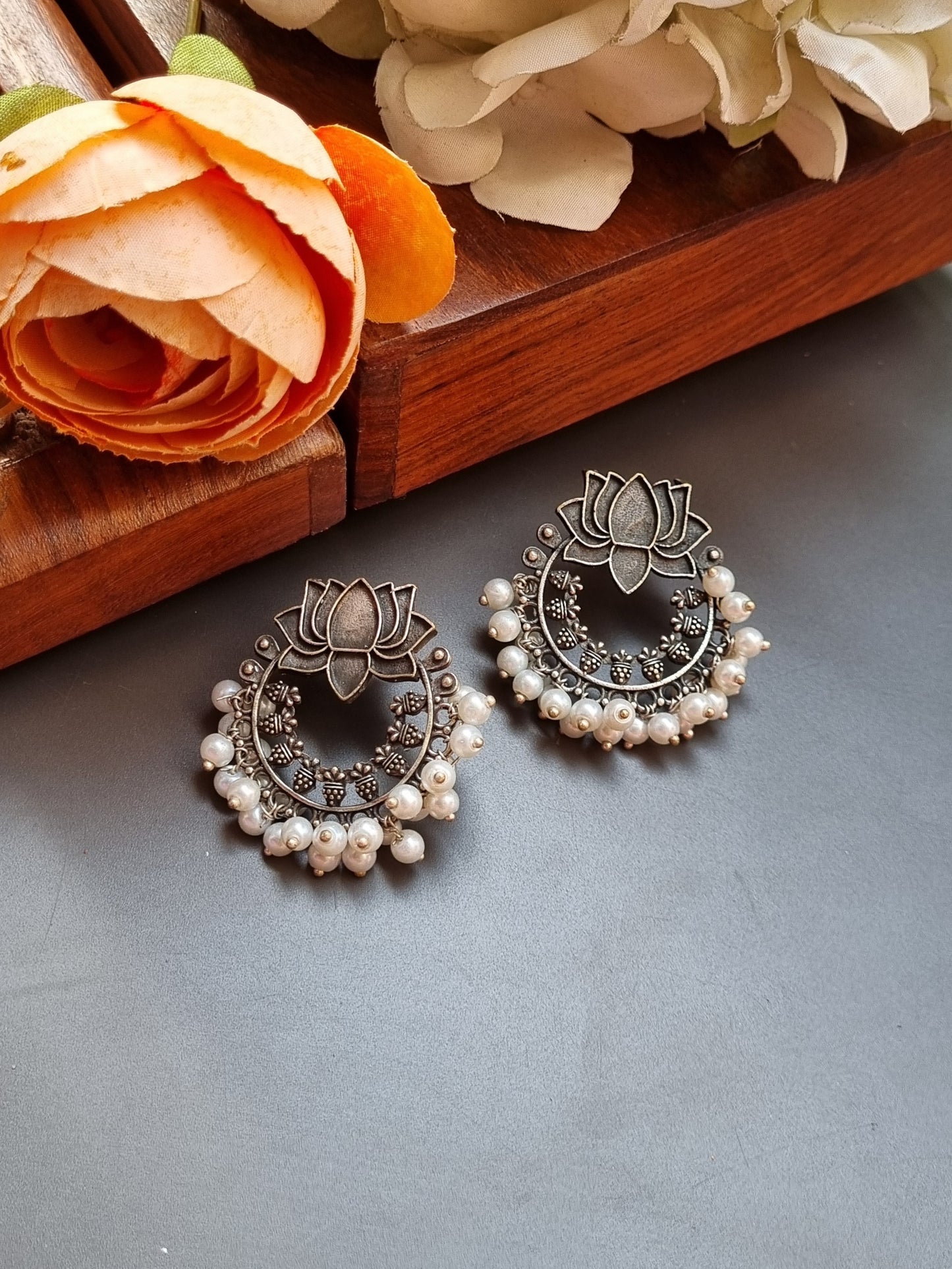 Lotus Brass earrings