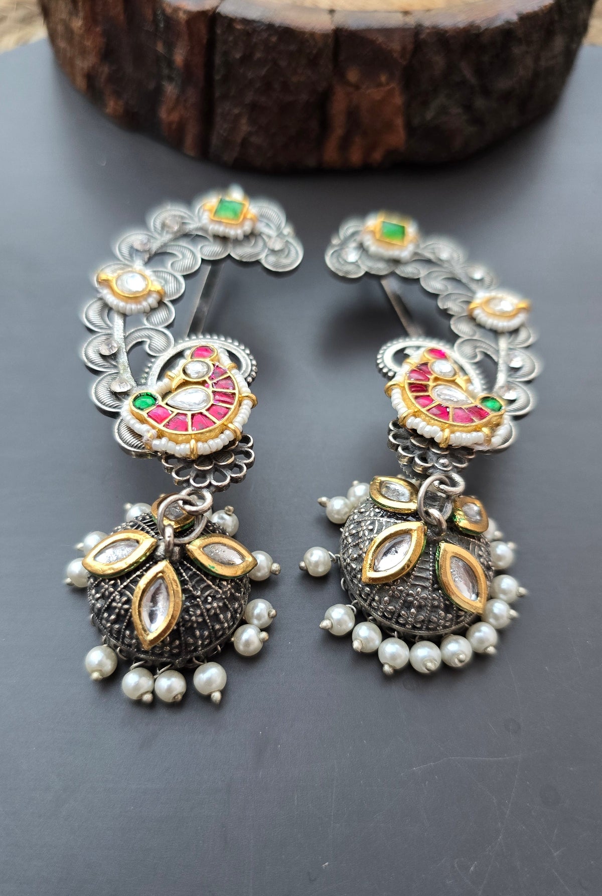 Pachi Kundan Earcuff