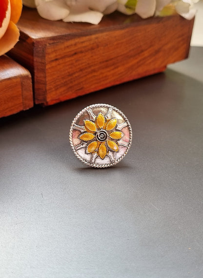 Dual tone oxidised Ring