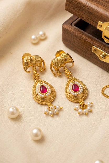 Gaj Pachi Kundan Fusion Necklace set