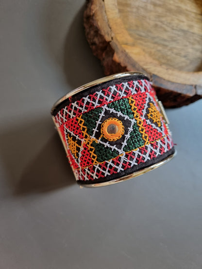 Navratri garba handcuff