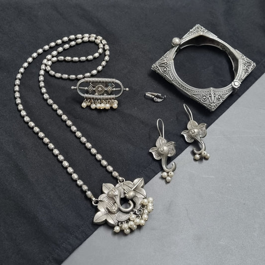 Ganesha Jewellery Combo Set