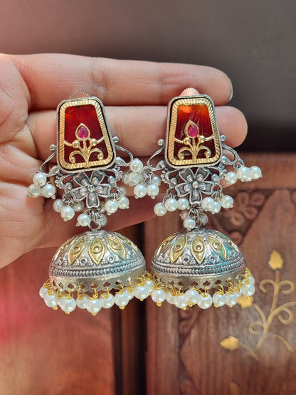 Munaar Dual tone Brass Jhumka